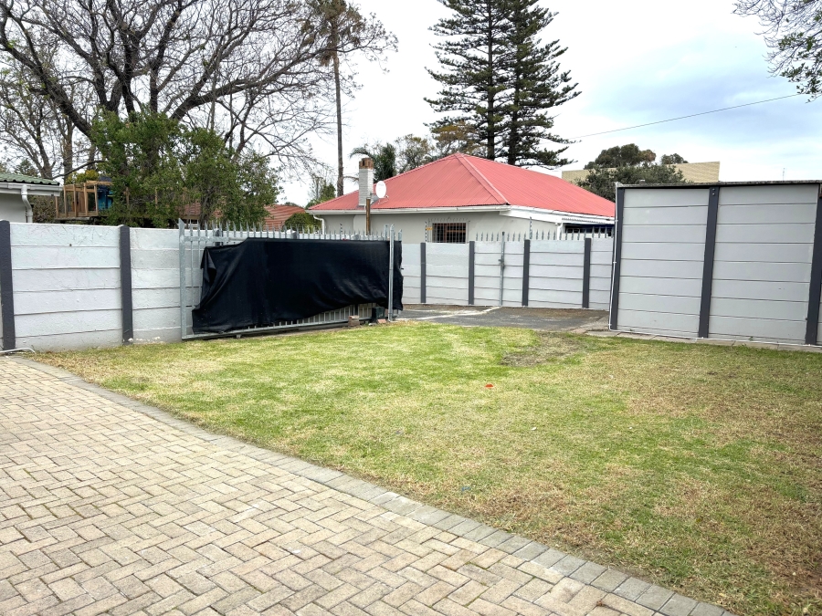 2 Bedroom Property for Sale in Somerset West Western Cape